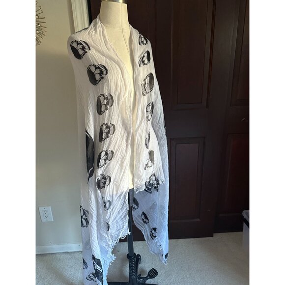 2 Long lightweight spooky skull theme shawls scarves White w/black and Red w/bei - Picture 3 of 7